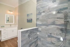Hobbs Realty - \"Coast is Clear,\" an oceanfront home with a heatable pool, hot tub, and elevator. - Image 4