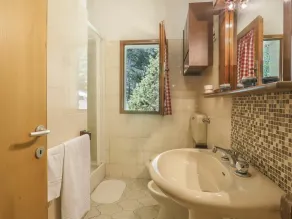 Wonderful private villa for 6 guests with WIFI, TV, patio and pets allowed - Image 3