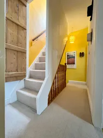 Charming 1880s 2BD Haworth Home - Image 2