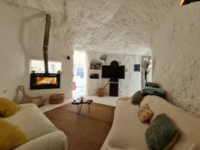 Los Andenes Cave - Image 5