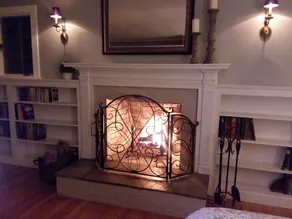 Enjoy comfortable elegance in this secluded grand home located in town - Image 4