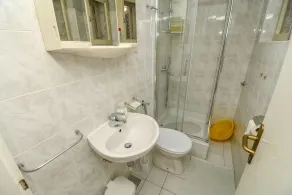 Apartment Željko A1 Makarska, Riviera Makarska - Image 3