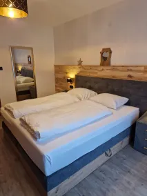 Gemütliche Ferienwohnung in Saalbach, modernes Badezm,  neue 2 doppel Schlafzmr - Image 3