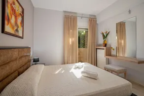KNOSSOS ESTATE, VILLA PASIFAI, a luxurious private villa with endless pool - Image 4