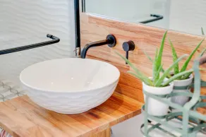 VOTED `HAPPIEST` & `MOST JOYFUL` Nash Condo + Pool - Image 4