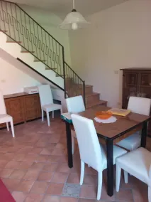 Lille villa i det kølige og maleriske kuperede landskab i Roccamonfina - Image 3
