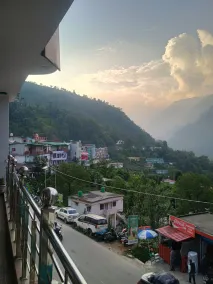 Satkar Hotel And Restuarant - Image 5
