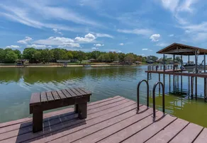 Water Front Lake Cabin Pet Friendly and FREE Paddle Boat and Kayaks! - Image 2