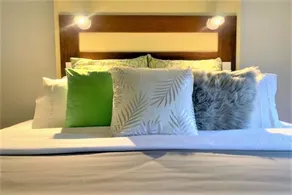 Lemac - Direct Access to Toogoom Beach-Sleeps 8-2 Smart TV's-Wifi-Pets - Image 5