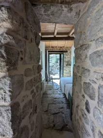 Stenhus renoveret på en moderne måde - Image 3