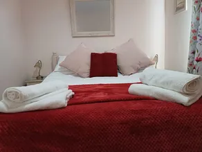 Central Ripon - Sleeps 3 - Garden - Pet Friendly - Image 4