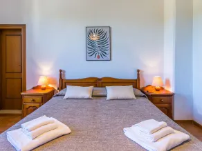 Bellissimo appartamento in villa per 4 ospiti con WIFI, piscina, TV, terrazza e animali ammessi - Image 4