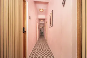 Room 3: Vibrant Walkable Hub in Santurce - Image 3