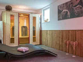 Apartamento vacacional con jardín, sauna y jacuzzi | Vistas a la montaña - Image 4