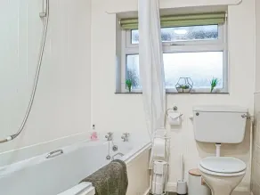 2 værelses bolig i Frizington - Image 3