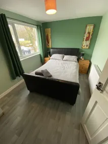 3 Bedroom Modernised Cabin in Snowdonia amazing walks, views & on site fishing - Image 3