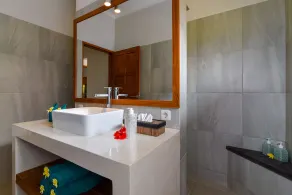 Villa Emerald - Beachfront New Build Villa - Image 4