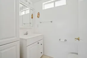 Oceanfront Unicorn Cottage - No Comparable Property Around - Image 2