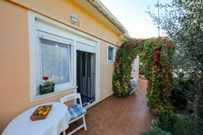 Studio flat with terrace Brbinj, Dugi otok (AS-8160-a) - Image 4