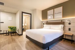 Hotel Bed4u Zurriola - Image 1