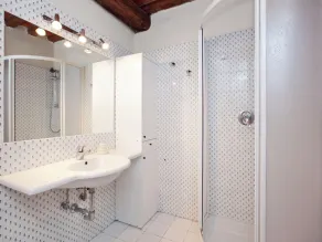 Belvilla by OYO Serene Apartment With Garden - Image 4