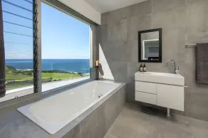 ELANORA GERROA -Stunning ocean views. - Image 4