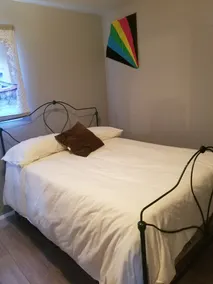 Cozy Gated Ocean Park Cabin on the Peninsula with A/C and Wireless Internet  - Image 5