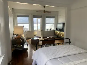 Hudson River Retreat - Image 5