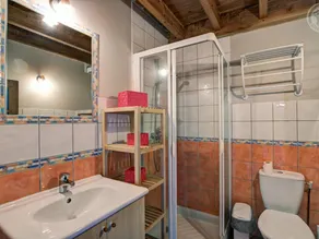 Farmhouse in Auvergne, terrace, pets allowed - Image 5