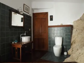 WONDERFUL FULLY RENOVATED TOWN HOUSE PERFECT LOCATION IN THE OLD TOWN NEAR BEACH - Image 2