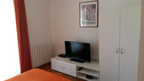 Karmen Apartment, 500 m to the sea, 4 people, free WiFi, balcony, parking - Image 3
