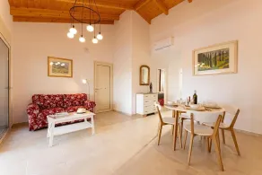 Newly built property with private pool and sea view. Wheelchair accessible. - Image 5