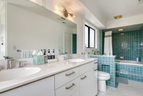 Bolinas Beach Home - Over the water with spectacular views - Image 3