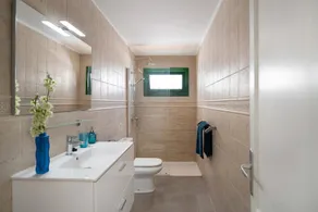 Apt 2 Las Palmeras iii Lanzarote - Image 3