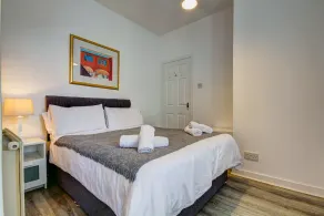 Apartment Caerlaverock Road - Image 5