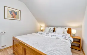 Beautiful Home In Slavetic - Image 3