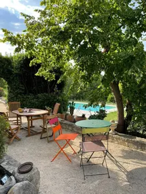 Renovated country farmhouse, absolute calm with breathtaking views of the countryside and Ventoux - Image 5