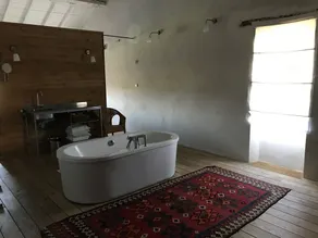 BARNHOUSE DE LUXE - Image 2