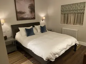 Cosy Luxury Cabin in the heart of the New Forest National Park - Image 5