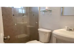 Spacious 3 Bedroom-House for Families/Work Related - Image 5