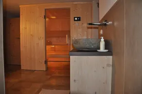 Hyggeligt sommerhus lige ved pisterne med sauna og panoramaterrasse - Image 2