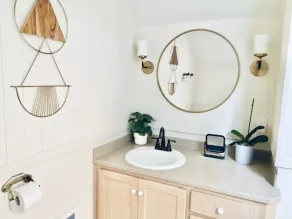 Mid century riverfront cabin. Hot tub, Pet friendly, Riverview - Image 3