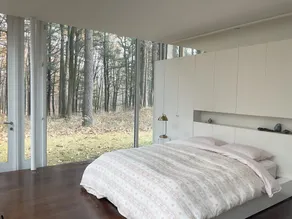 Modern Glass House designed by renowned architect Thomas Phifer - Image 2