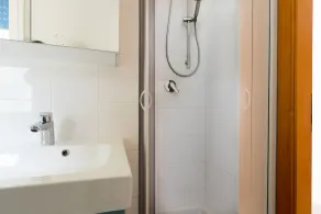 Enthüllt Ferienhaus am Meer in einer unabhängigen Villa. - Image 3