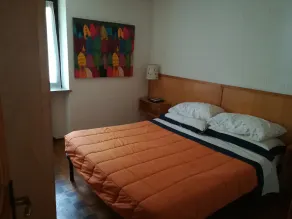 Apartamento de três quartos grandes e luminosos - Image 5