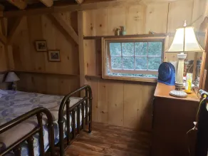 The ruffled feather cabin  52 acre farm. - Image 2
