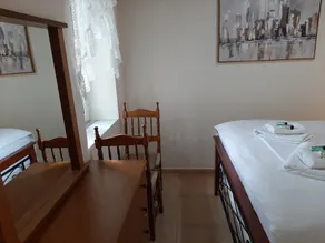 Seafront Villa, Fay - Image 5