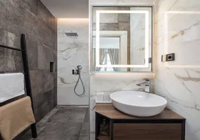 Luxury beachfront villa Sensation Ciovo with pool & jacuzzi - Image 5