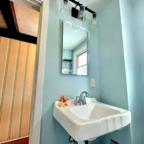 Elegant bay view stay. - Image 3