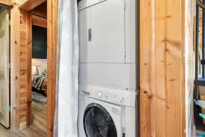 Modern and Cozy - Hot Tub - Newly Renovated! - Image 2